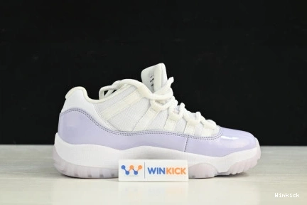 7860-101 PURE “WMNS VIOLET” AH  11 LOW JORDAN AIR 0825